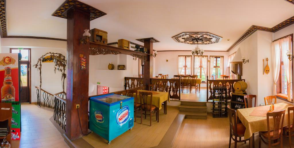 Alexandrov'S Houses Hotel Zlatograd Bagian luar foto