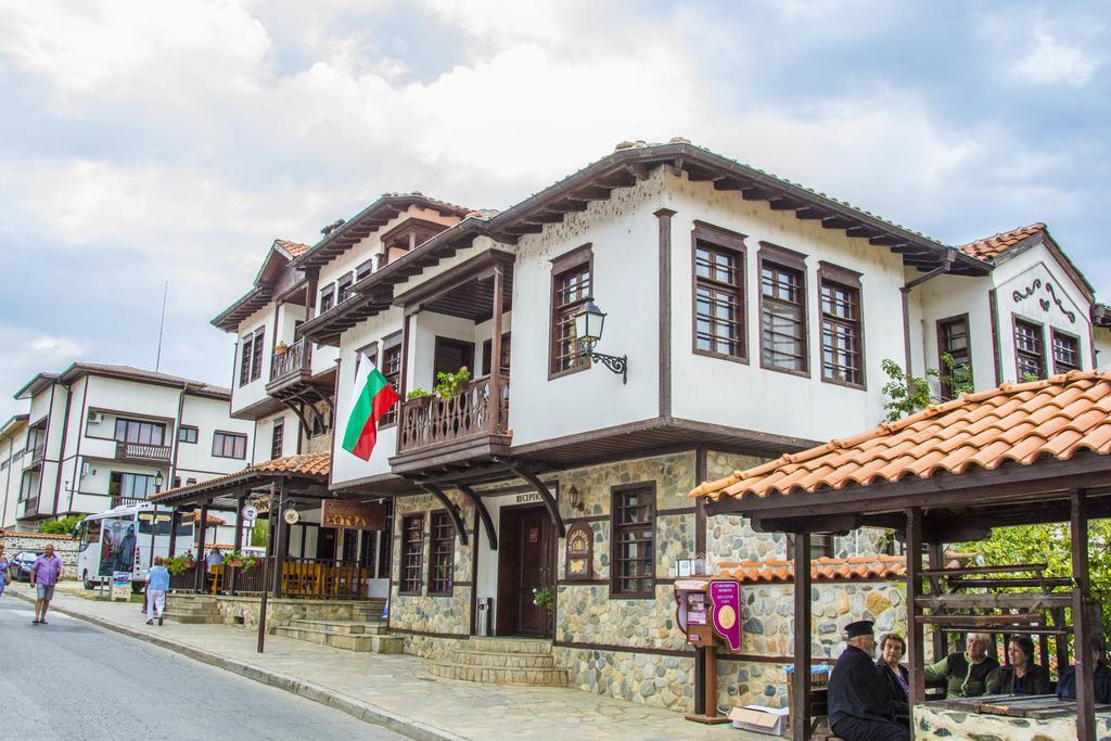 Alexandrov'S Houses Hotel Zlatograd Bagian luar foto
