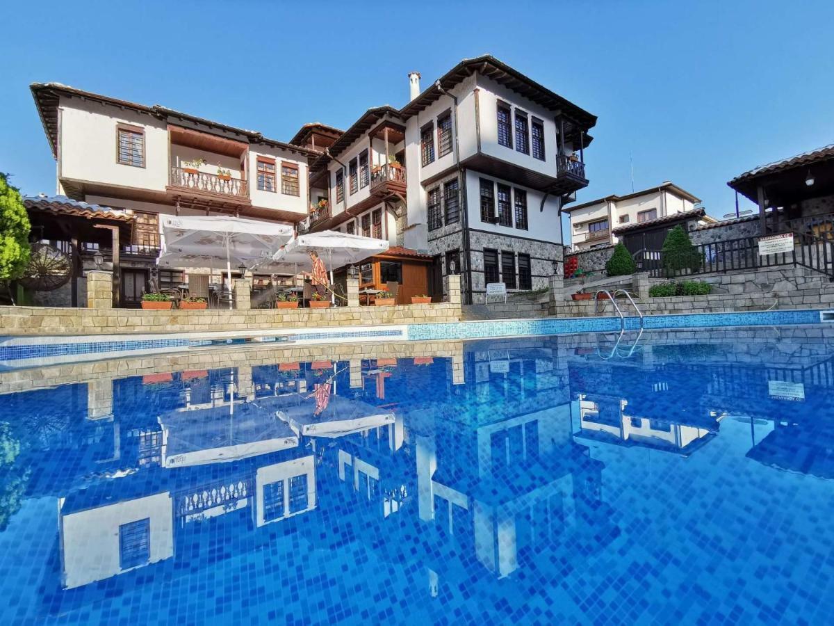Alexandrov'S Houses Hotel Zlatograd Bagian luar foto