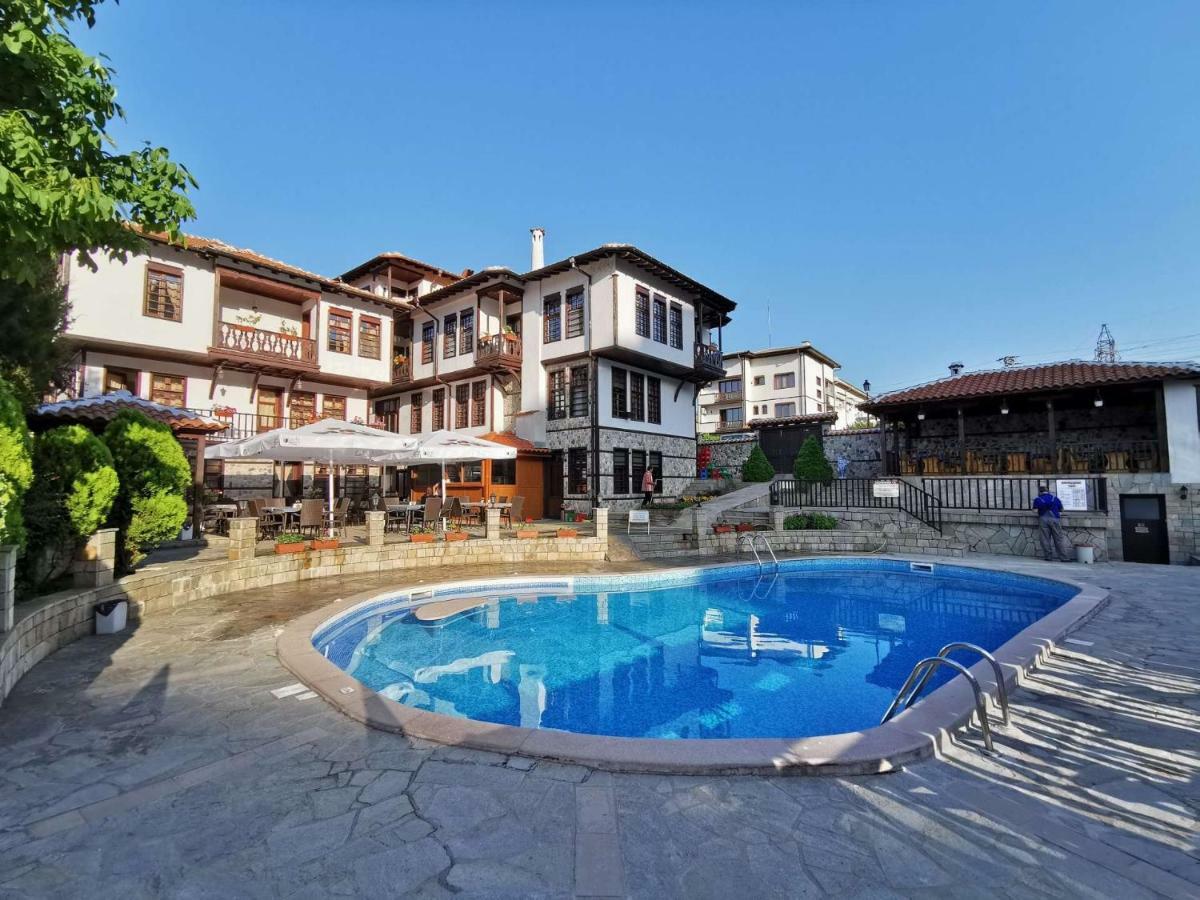 Alexandrov'S Houses Hotel Zlatograd Bagian luar foto